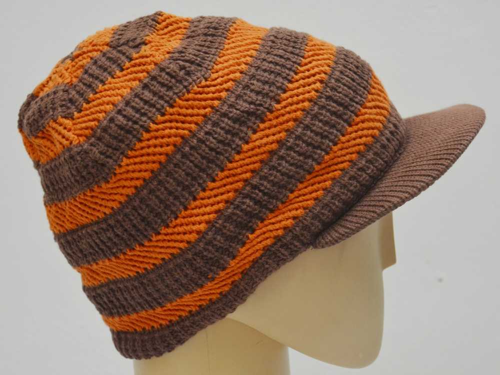 Chums Beanie Knitted Hats - image 4