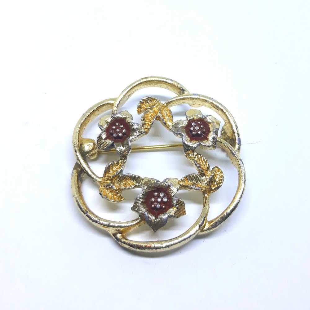 Lovely, Versatile Sarah Coventry Brooch 1960s/70s - image 2