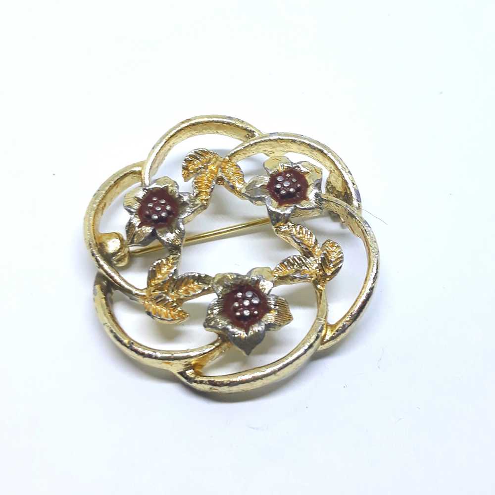 Lovely, Versatile Sarah Coventry Brooch 1960s/70s - image 6