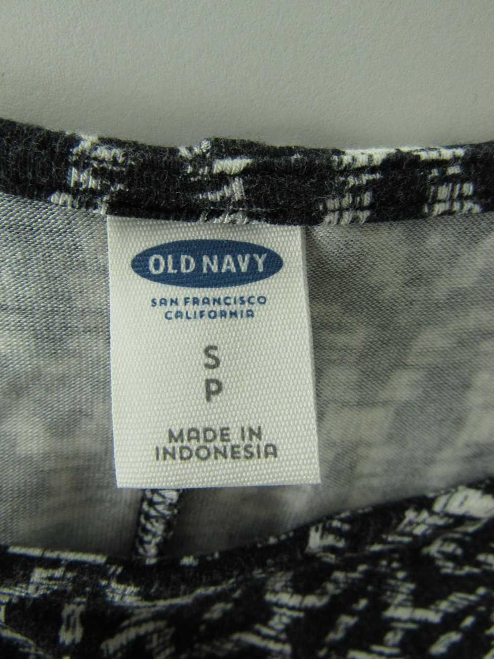 Old Navy Shift Dress - image 3