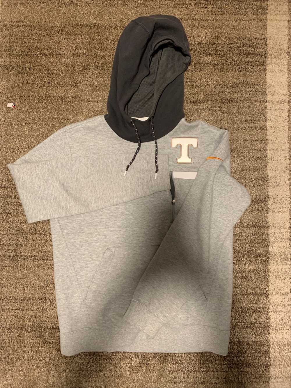 Nike Nike Tennessee Fleece - image 1