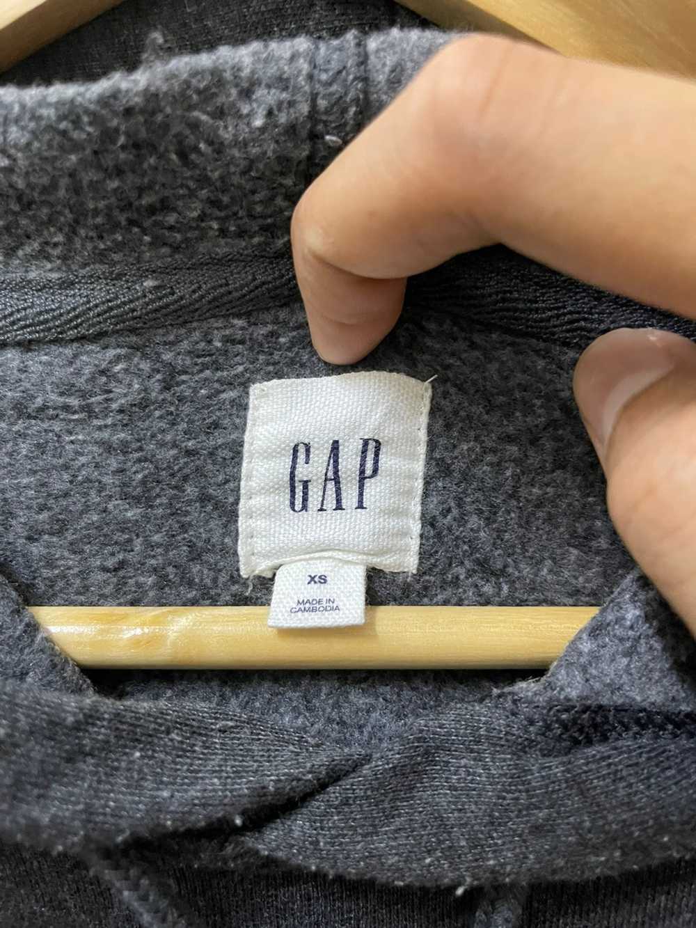 Gap × Japanese Brand × Streetwear Gap Spellout US… - image 4