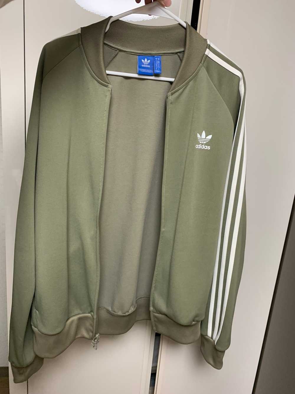 Adidas Adidas khaki green light jacket (korean) - Gem