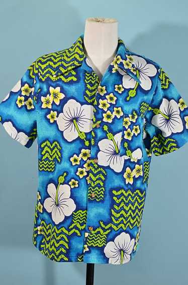 Vintage 70s Blue/Green Barkcloth Hawaiian Aloha Sh