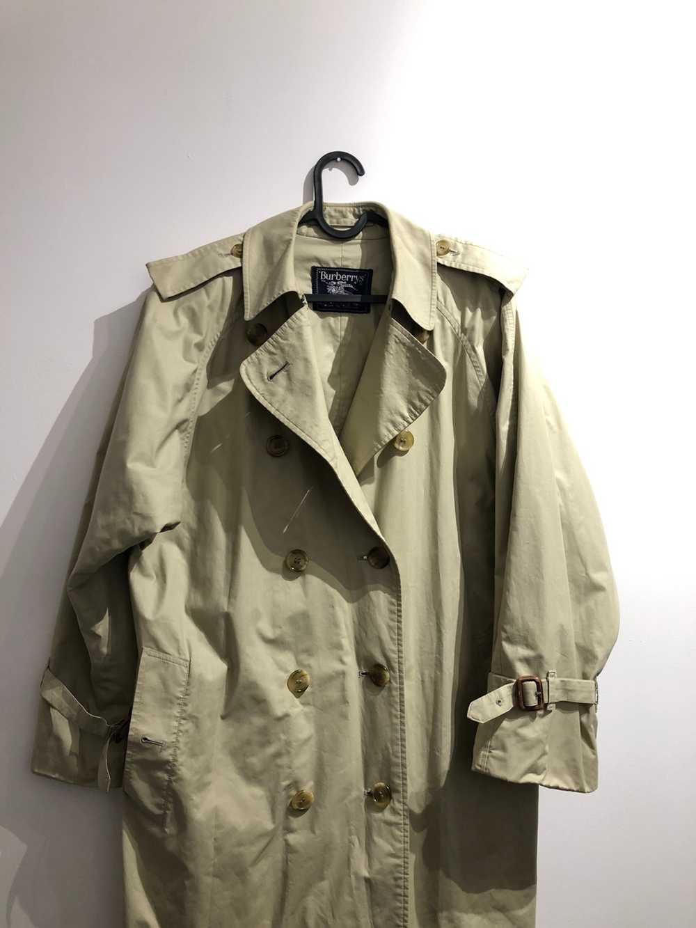 Burberry Burberry Vintage Trench - image 1