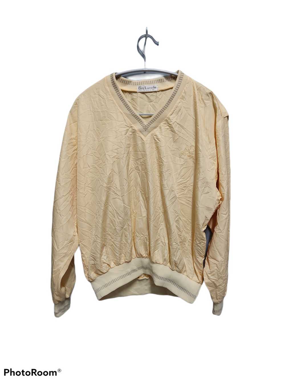 Guy on sale laroche sweater