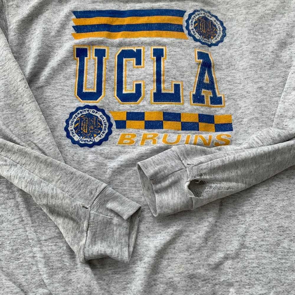 Vintage Vintage Distressed UCLA Crewneck Sweatshi… - image 2