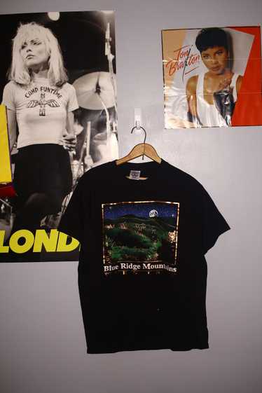 Vintage 90s Blue Ridge Mountain Virginia T-Shirt