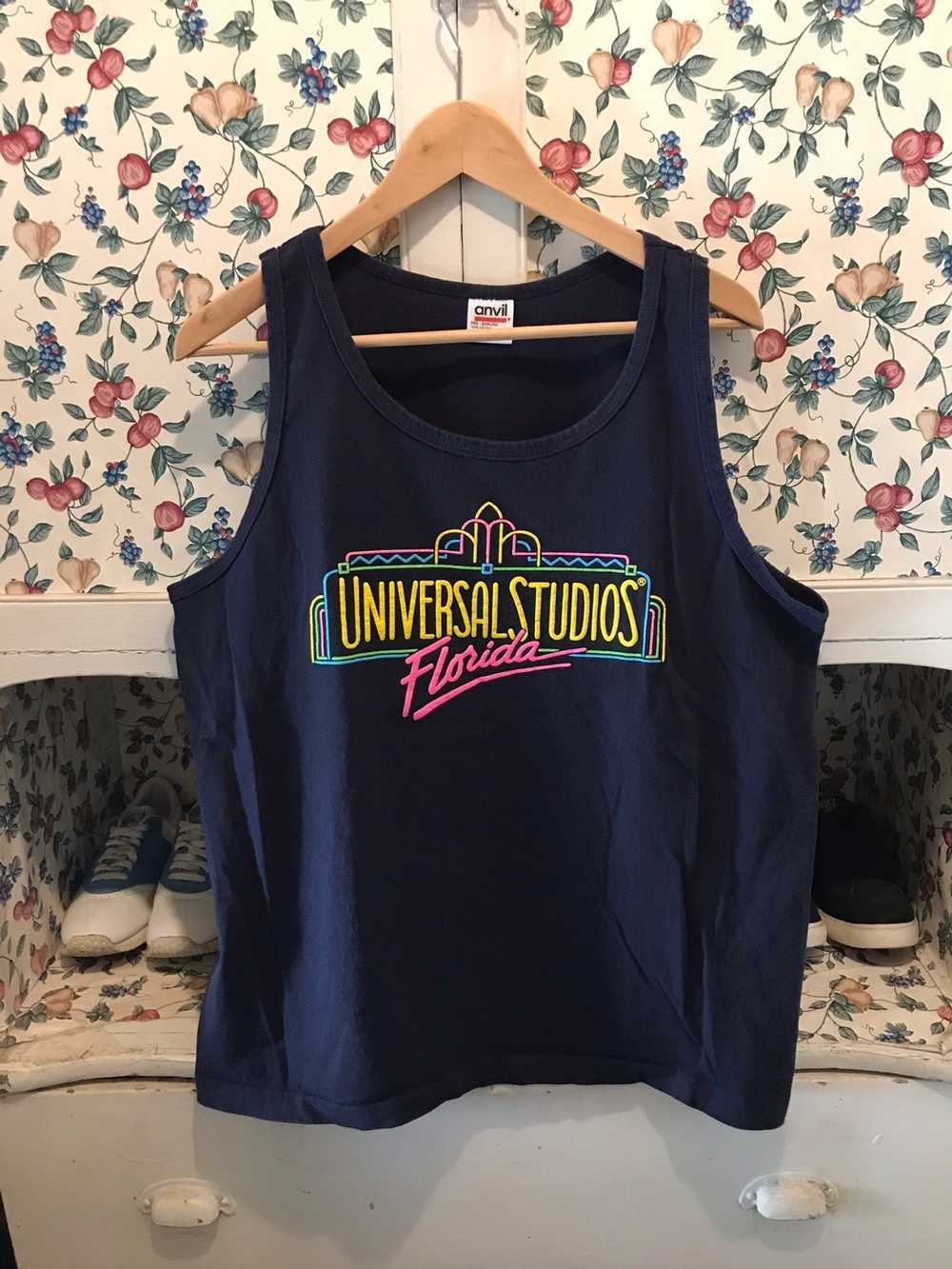 Anvil × Vintage Vintage 90s Universal Studios Tan… - image 1