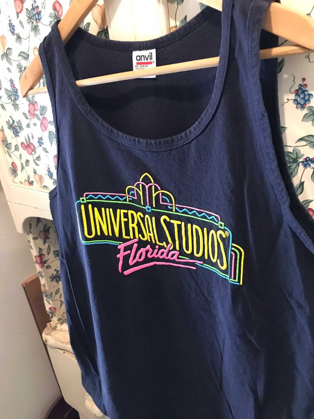 Anvil × Vintage Vintage 90s Universal Studios Tan… - image 2