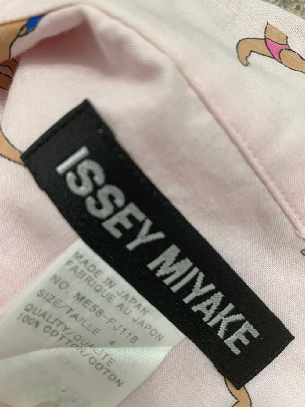 Issey Miyake Pink Swimmer Button Up - image 3