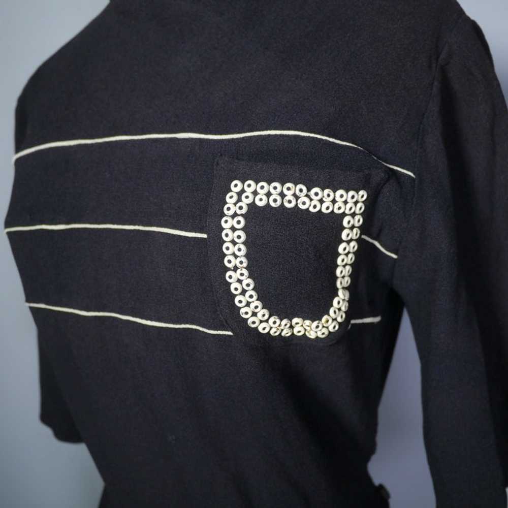 40s BLACK CREPE BLOUSE WITH WHITE PIPING AND STUD… - image 4