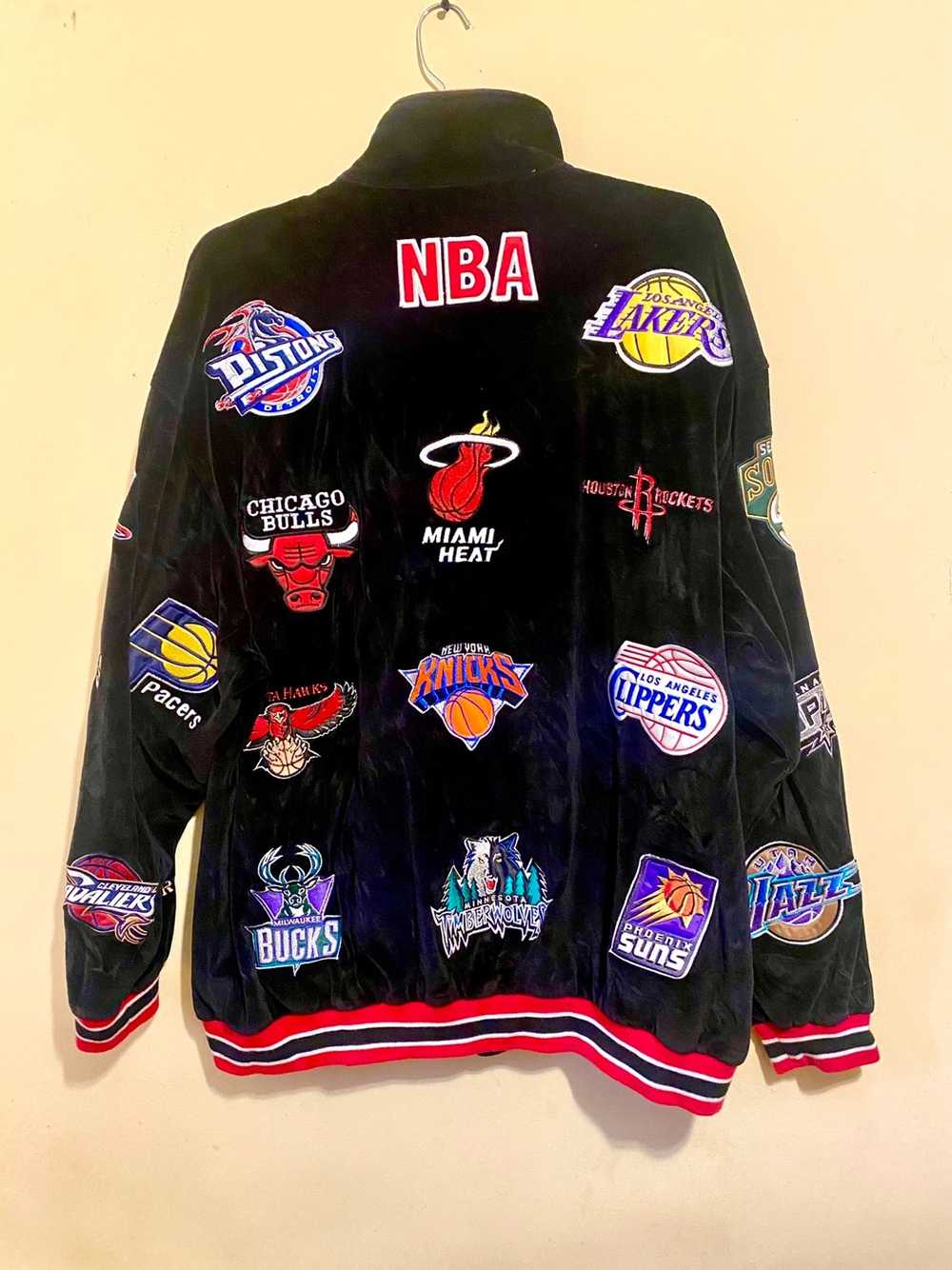 Vintage NBA Basketball Team Logo Patches Velour J… - image 3