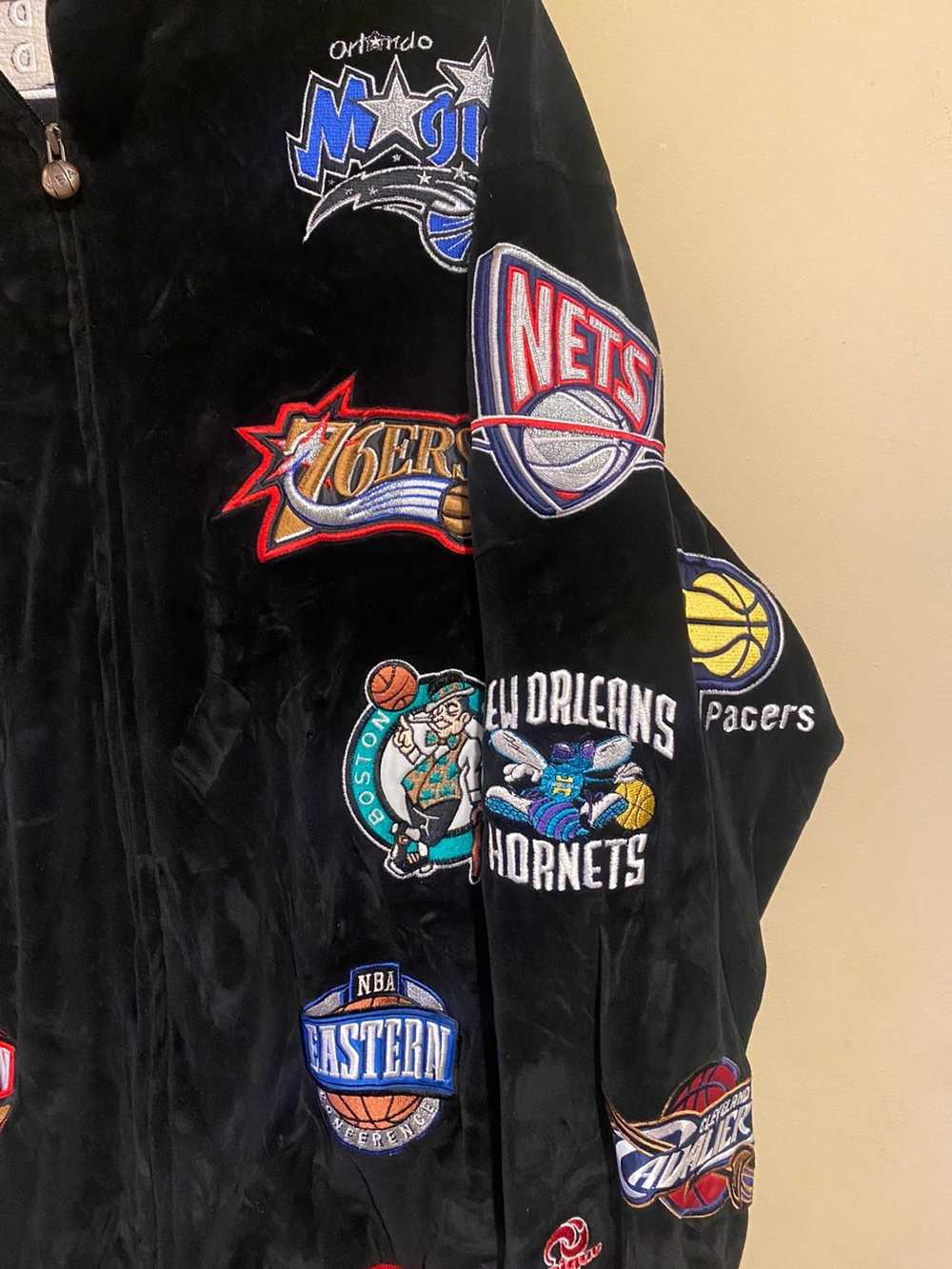 Vintage NBA Basketball Team Logo Patches Velour J… - image 5