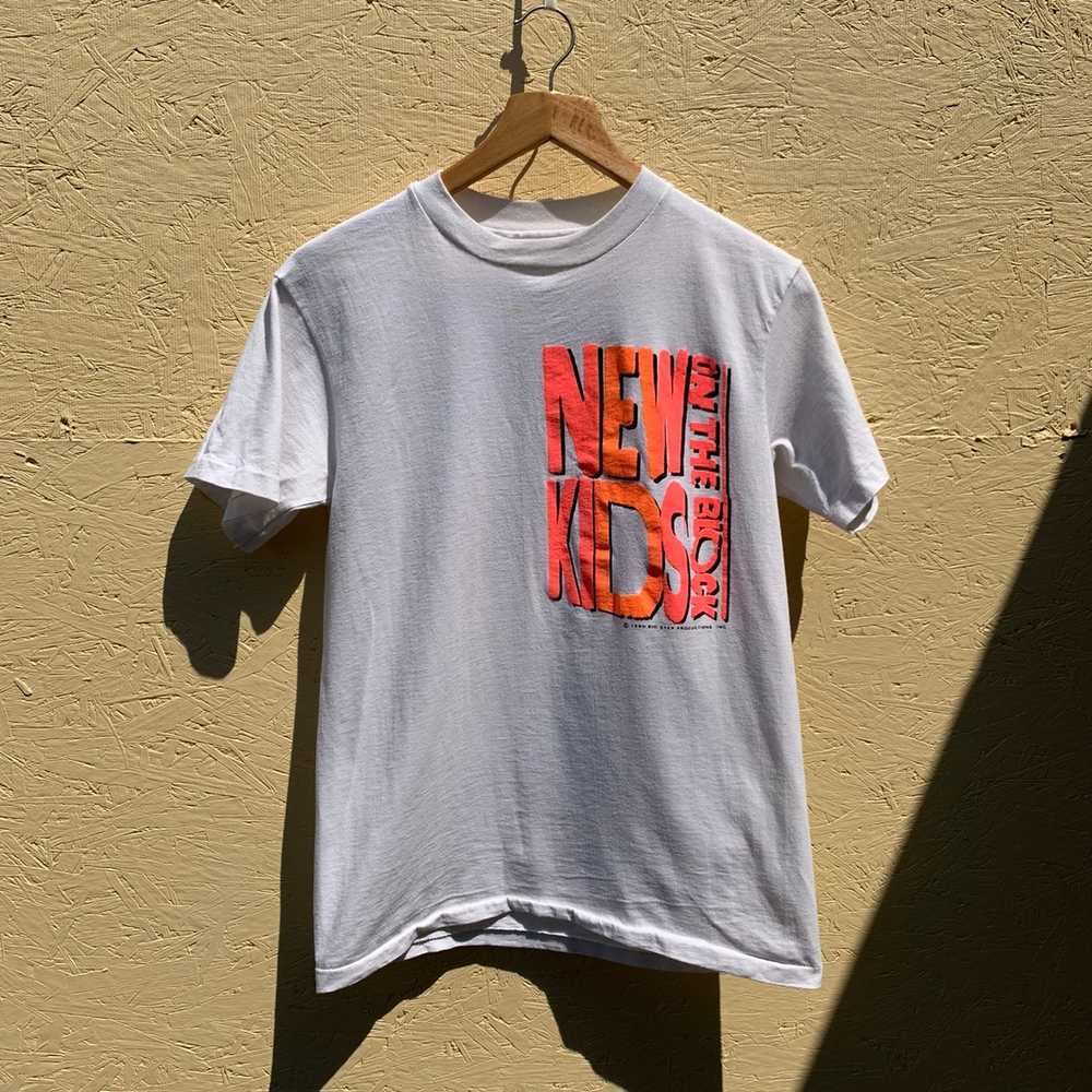 Vintage vintage 1989 new kids on the Block shirt - image 2