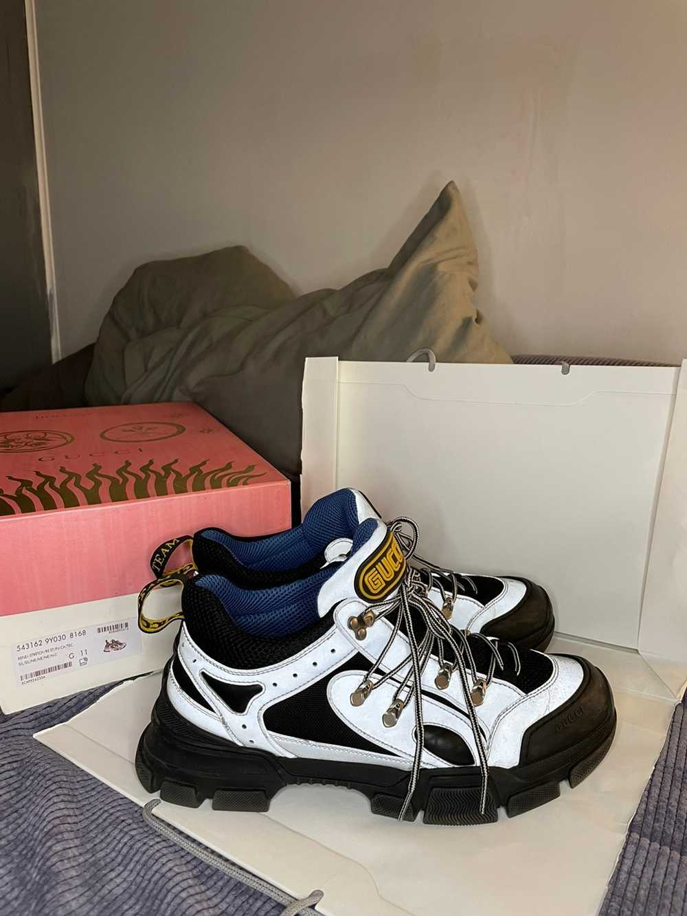 Gucci Flashtrek Low Reflective Grey - image 1