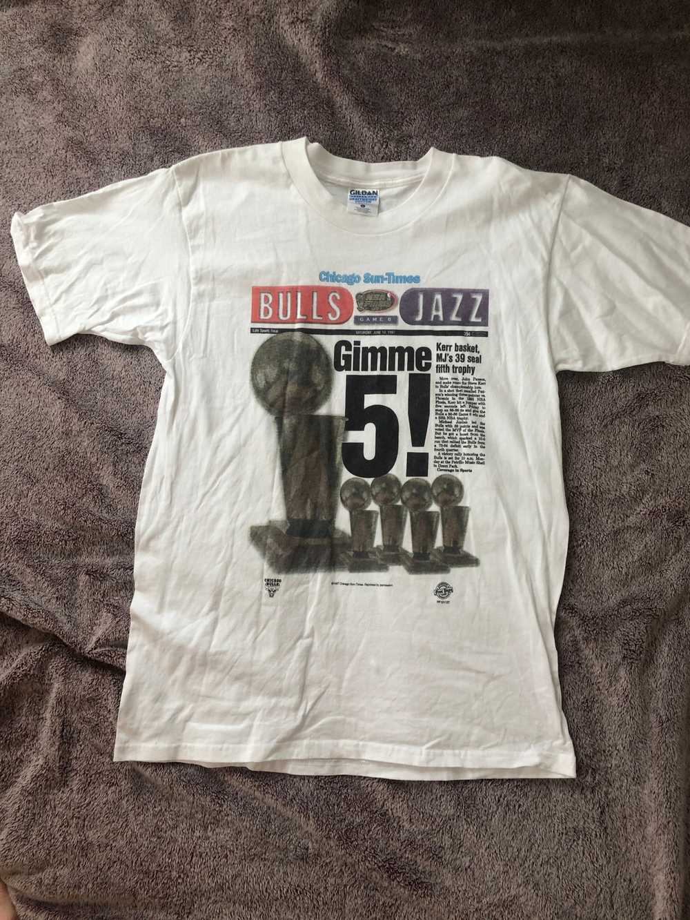 Gildan 1997 Bulls Championship T-shirt 