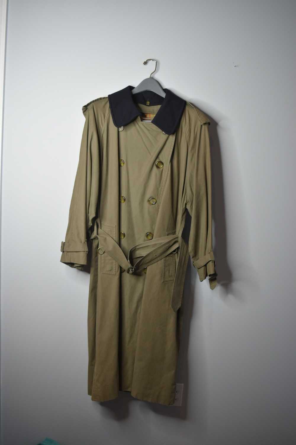 Burberry × Vintage Trench Coat Gem