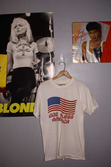 Vintage 9/11 God Bless America Flag T-Shirt