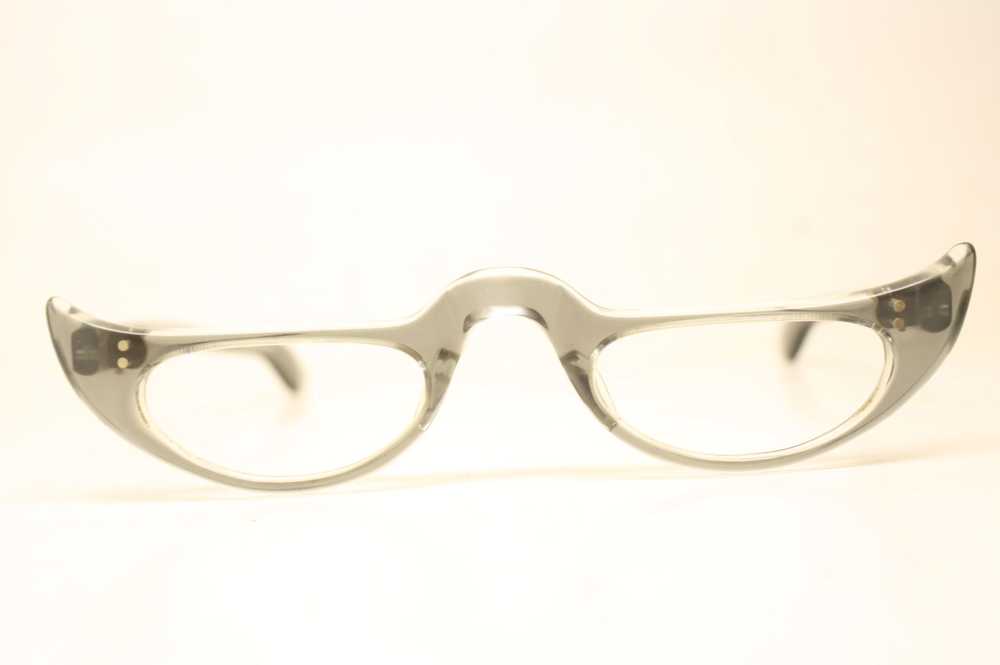 Unused Gray Vintage Cat Eye Reading Glasses NOS - image 1