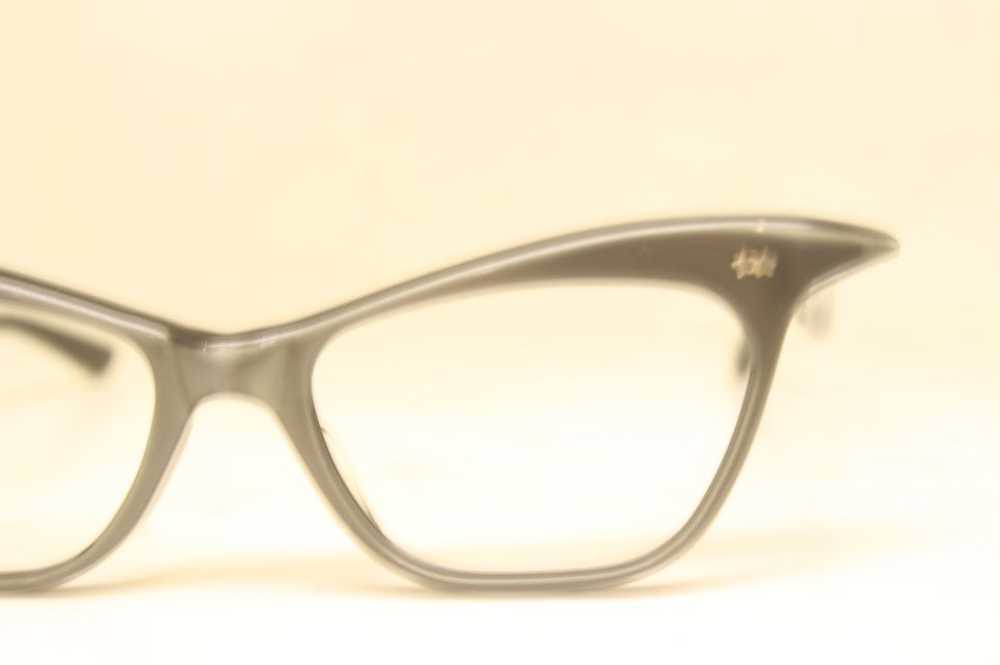 Small Unused Gray cat eye frames vintage glasses - image 3