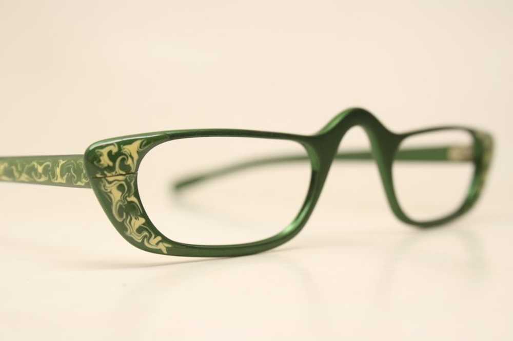 Unused Vintage Green Aluminum Cat Eye Reading Gla… - image 3