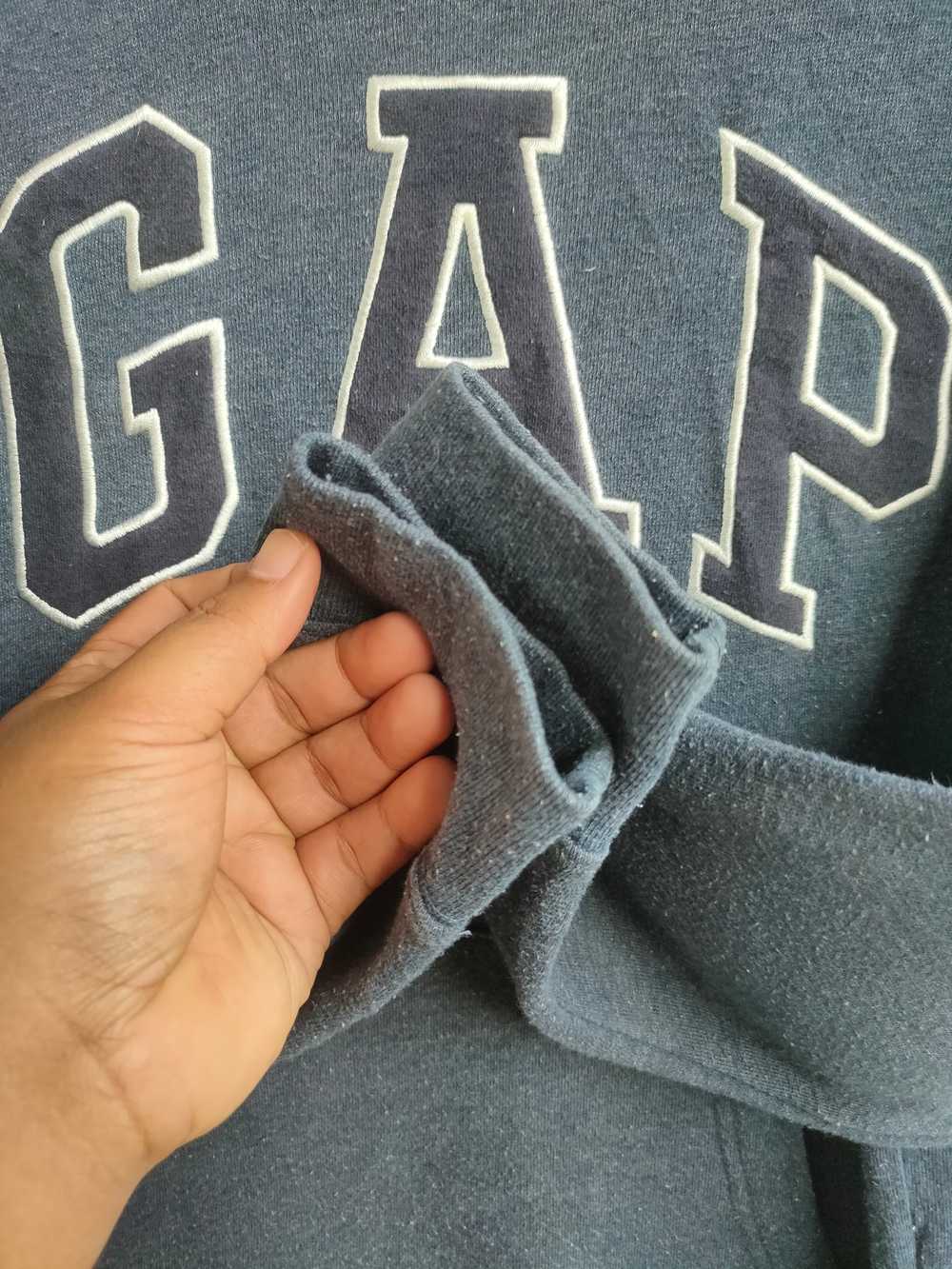 Gap × Streetwear RARE! Vintage GAP Big Logo Embro… - image 6