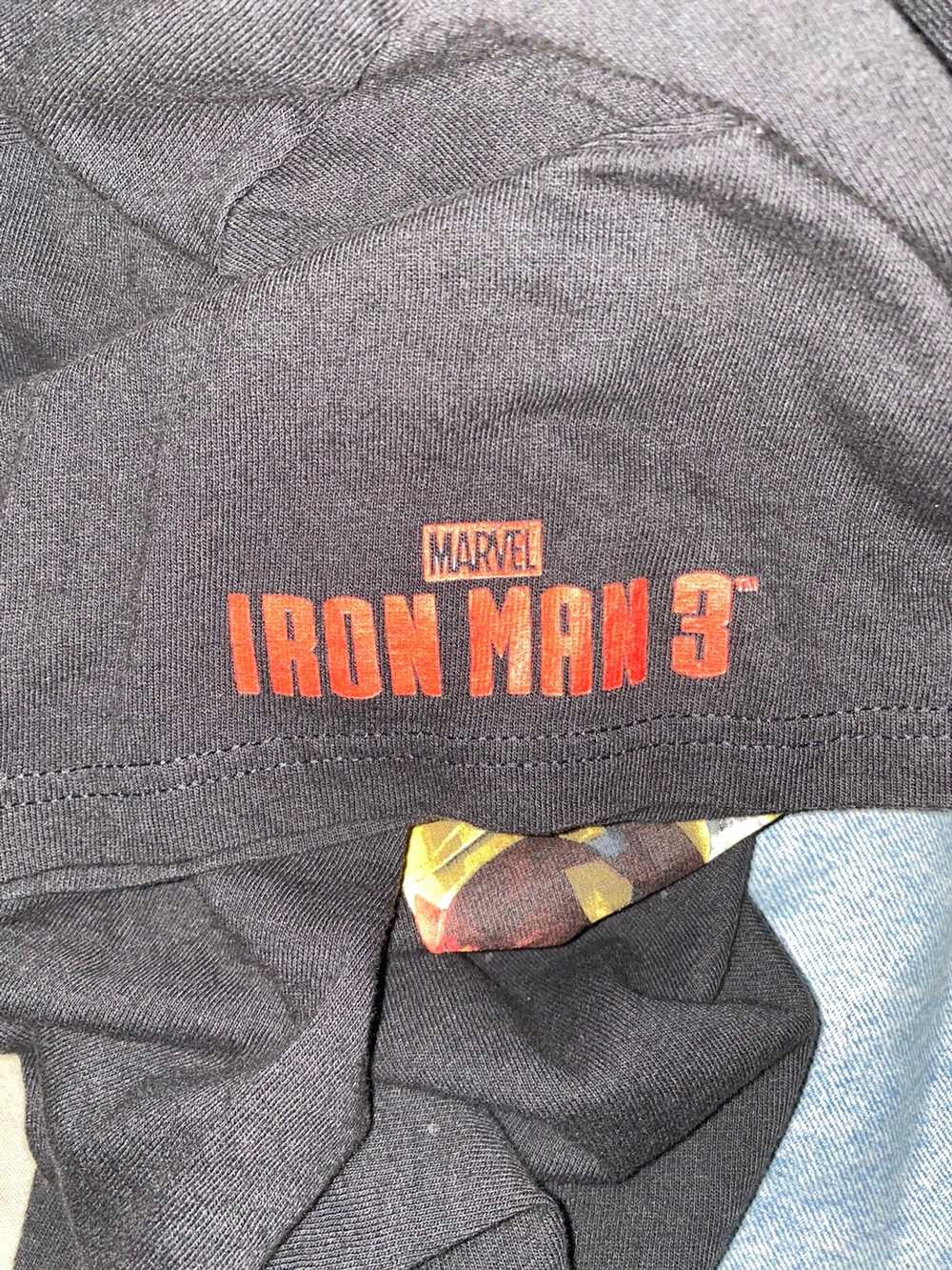 https://img.gem.app/317482791/3f/1658132757/marvel-comics-iron-man-3-tee-shirt.jpg