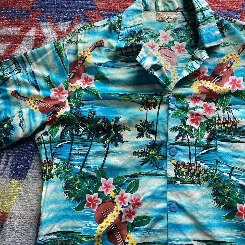 Handmade 60s vintage Aloha Hawaiian Shirt Blue Pa… - image 8