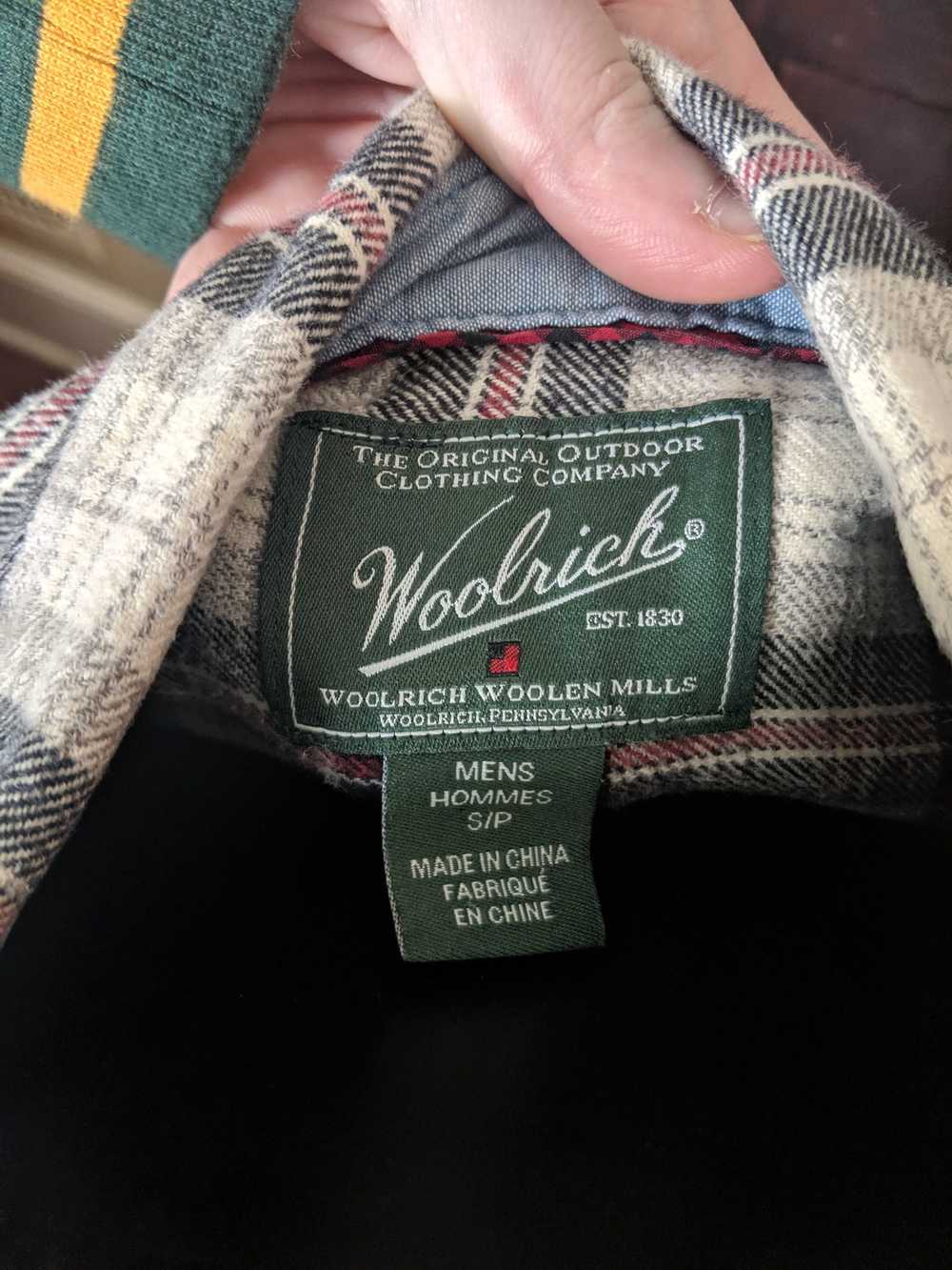 Woolrich Woolen Mills Grey and red plaid flannel … - image 4