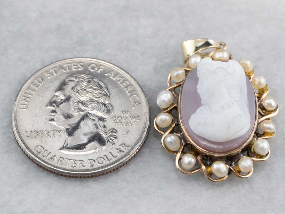 Vintage Sardonyx Cameo Pearl Halo Gold Pendant - image 7