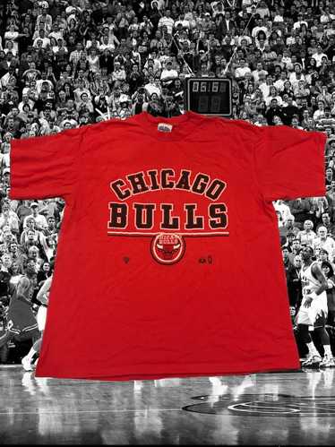 MagicFlyVintage Vtg 1992 Trench Chicago Bulls T-Shirt Charcoal Gray Striped L 90s NBA Team Made in USA