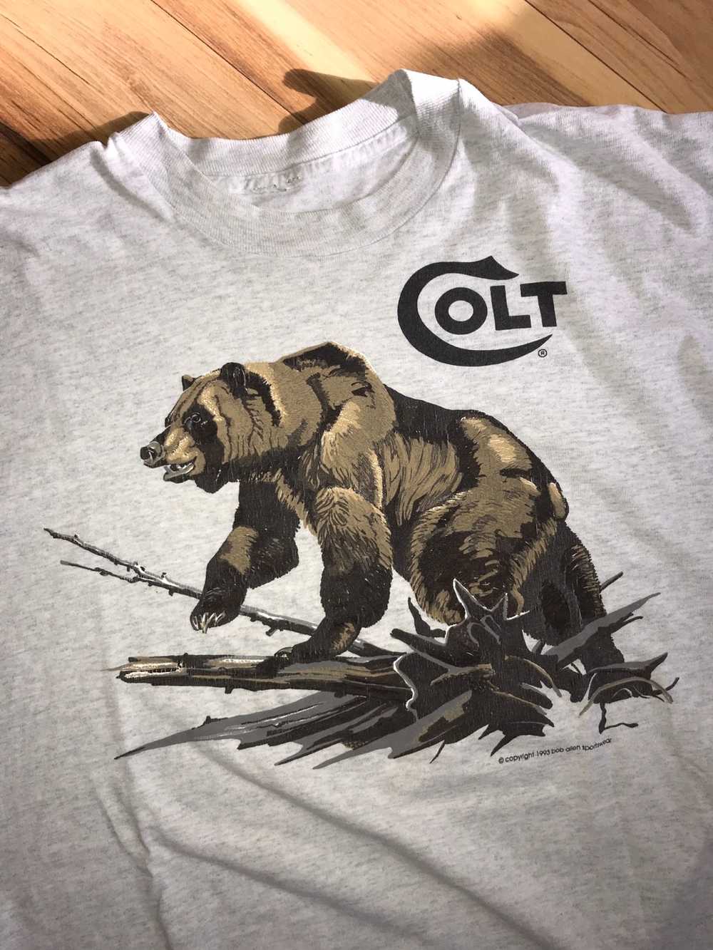 Vintage VTG 1993 Colt Firearms Grizzly Bear T-Shirt S… - Gem