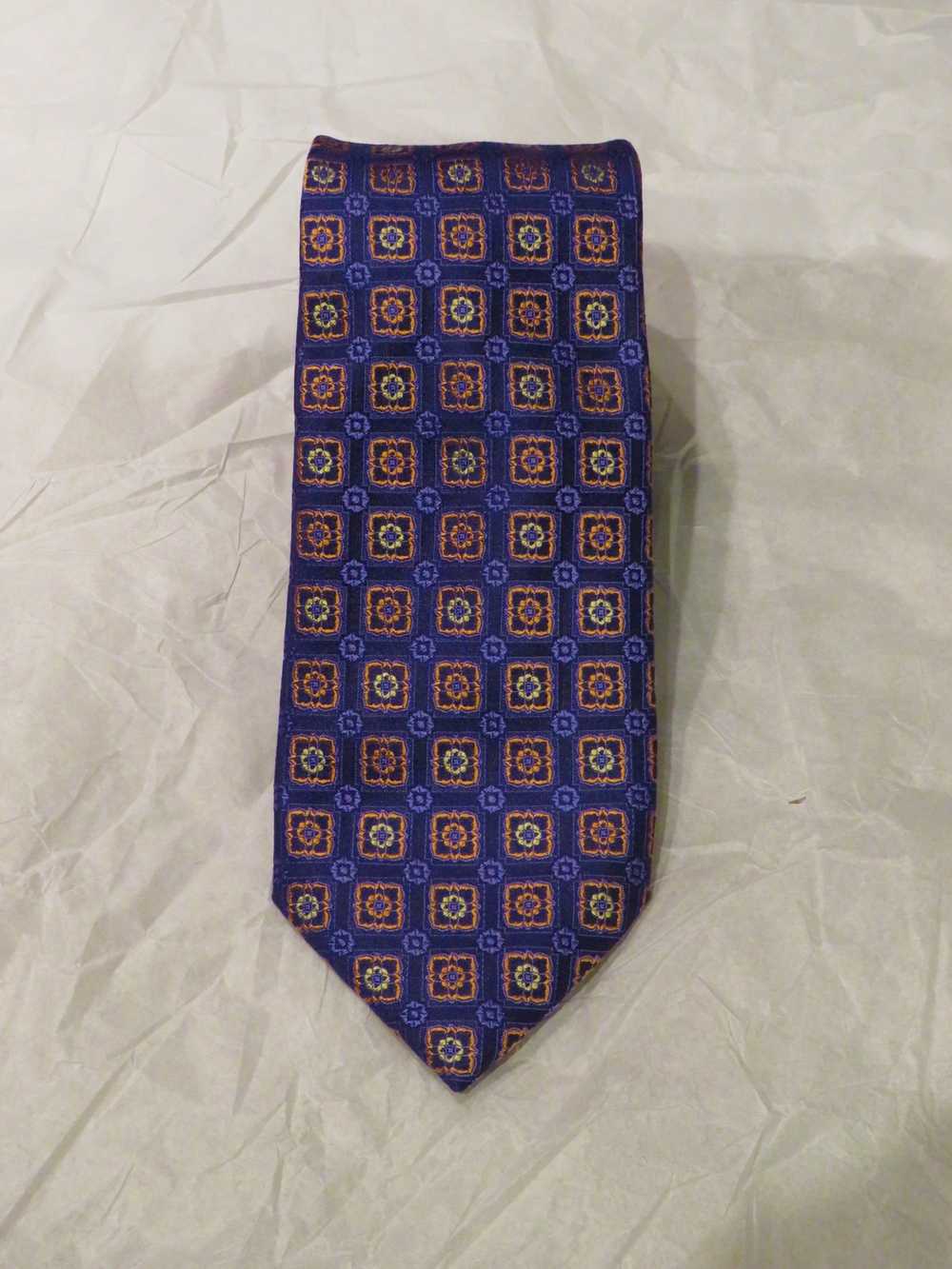 Canali Silk Tie in Blue with Light Blue Geometric Pattern — Uomo