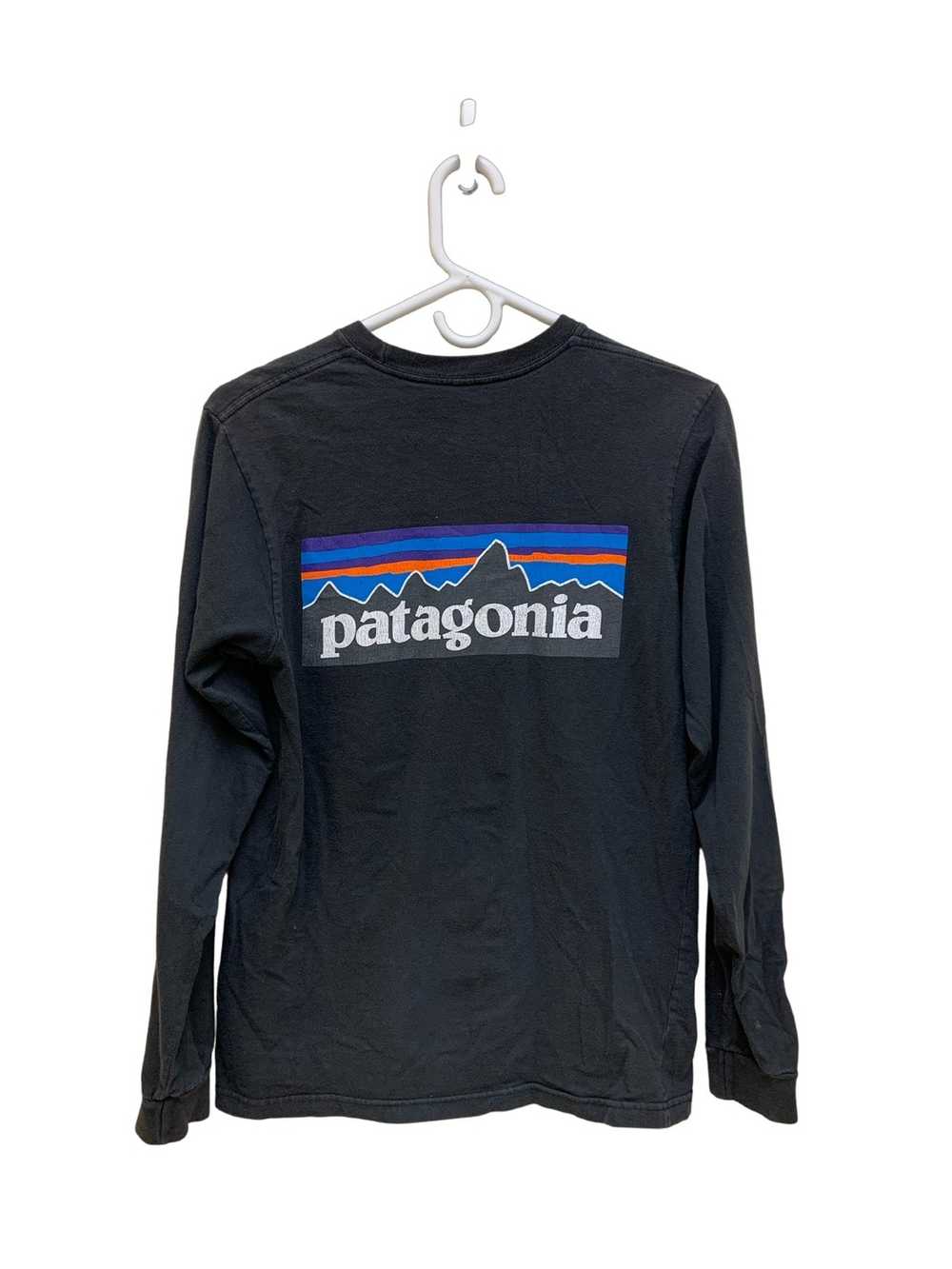 Patagonia Black Patagonia Long Sleeve T-shirt - image 2