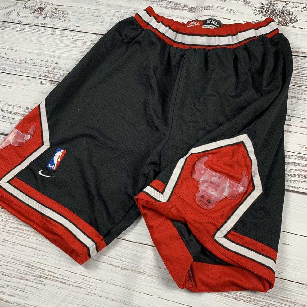 Chicago Bulls × Nike × Vintage Vintage 90s nike C… - image 2