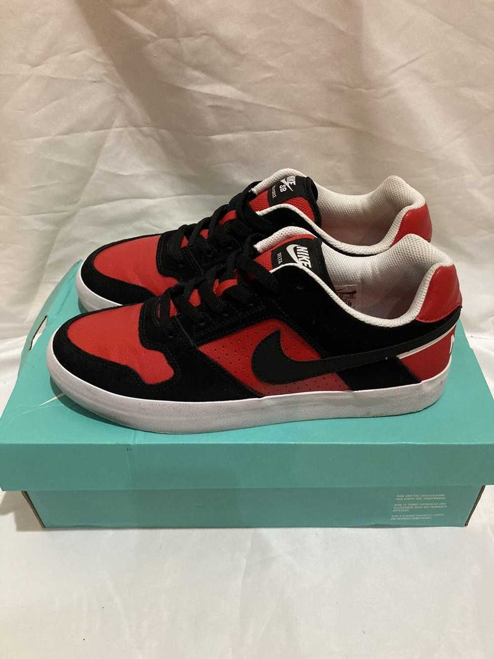 Nike Nike SB Delta Force Vulc red/white/black Siz… - image 10