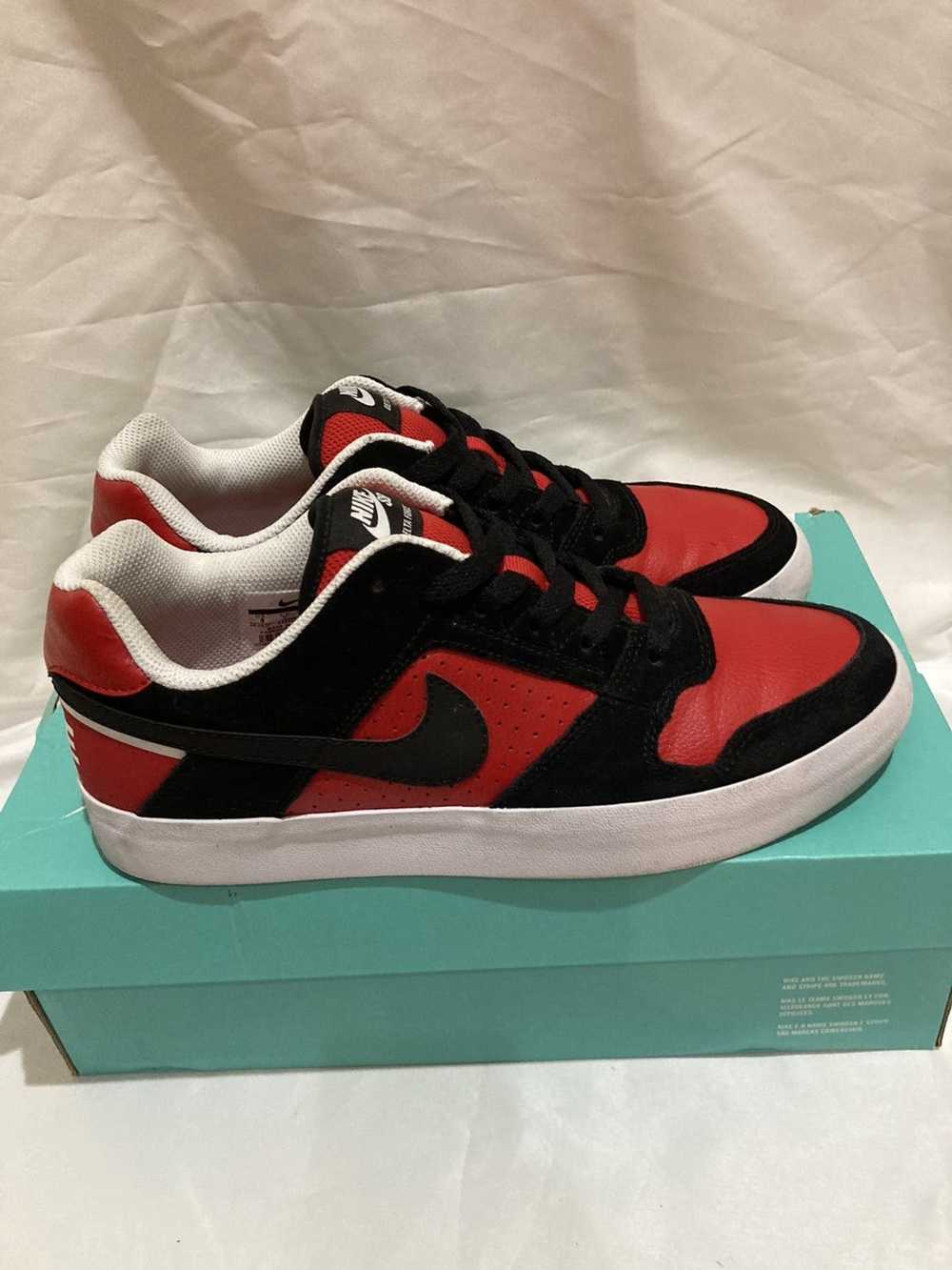 Nike Nike SB Delta Force Vulc red/white/black Siz… - image 11