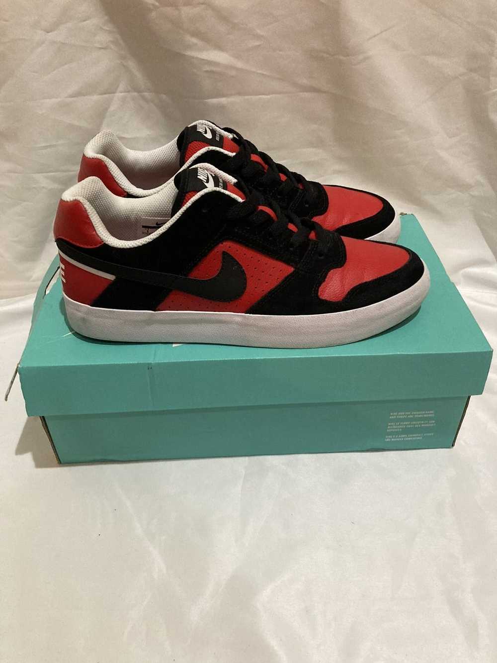 Nike Nike SB Delta Force Vulc red/white/black Siz… - image 4