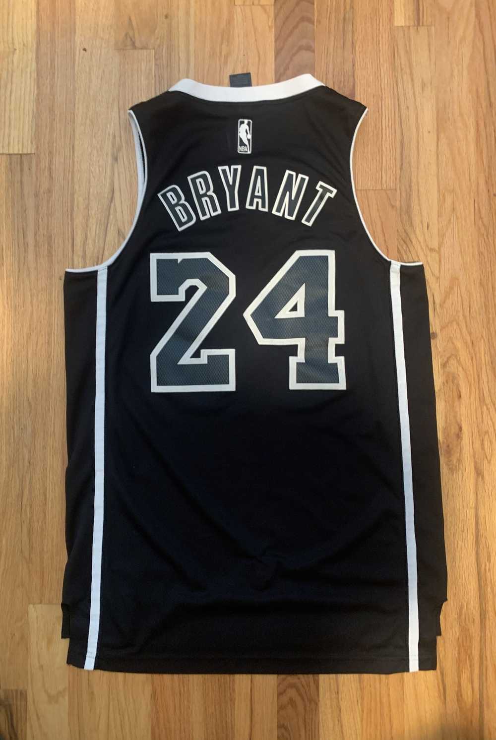 Adidas × NBA Kobe Bryant - image 2