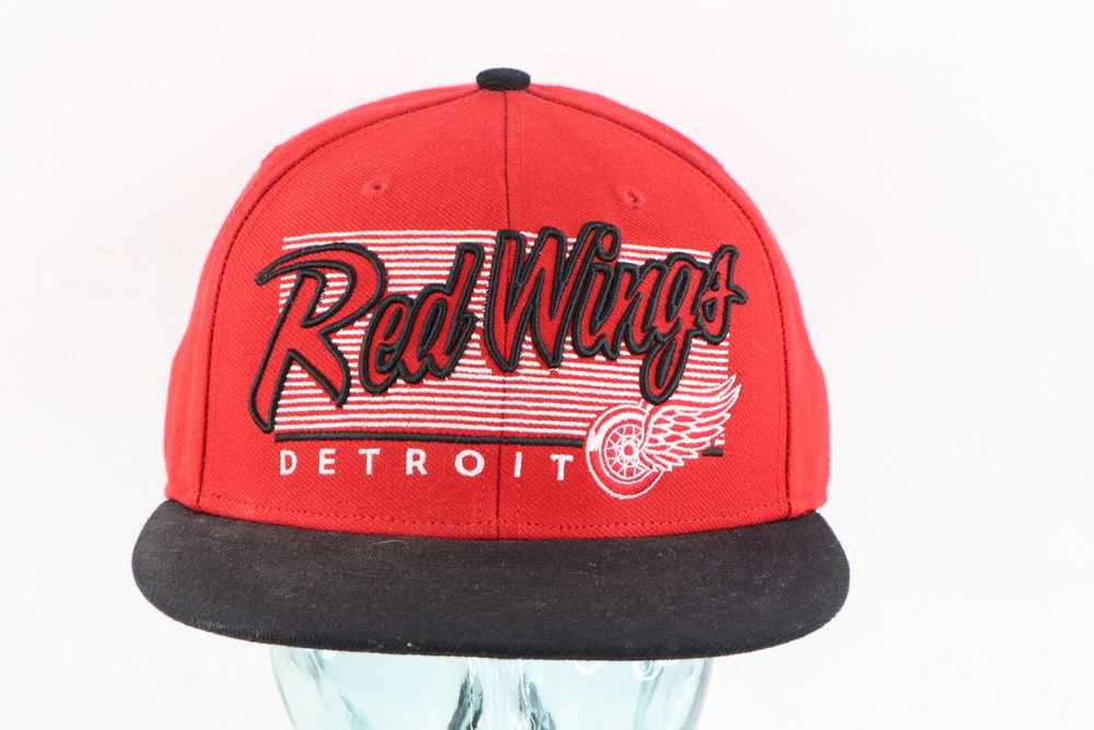 47 × Vintage 47 Brand Detroit Red Wings Hockey Sc… - image 1