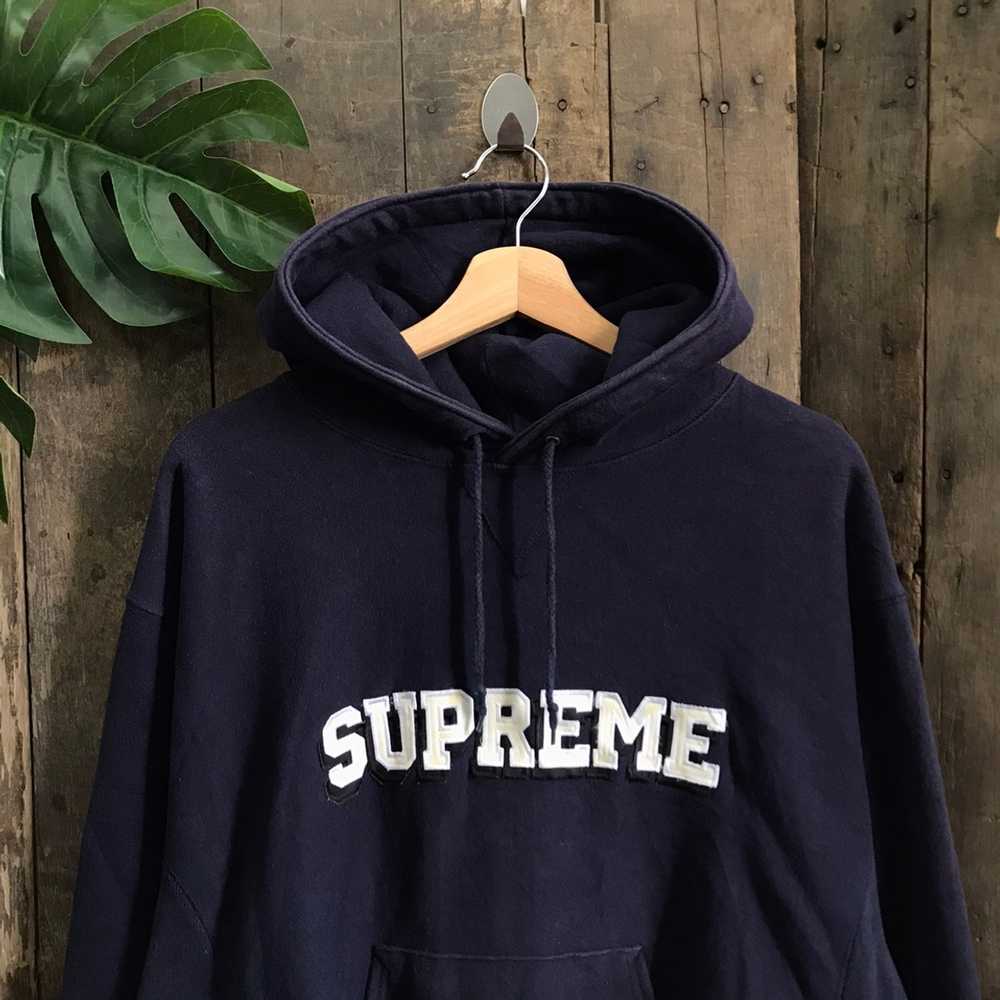 Supreme shop hoodie vintage