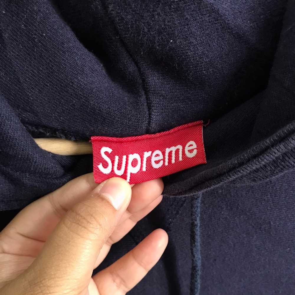 Vintage on sale supreme hoodie