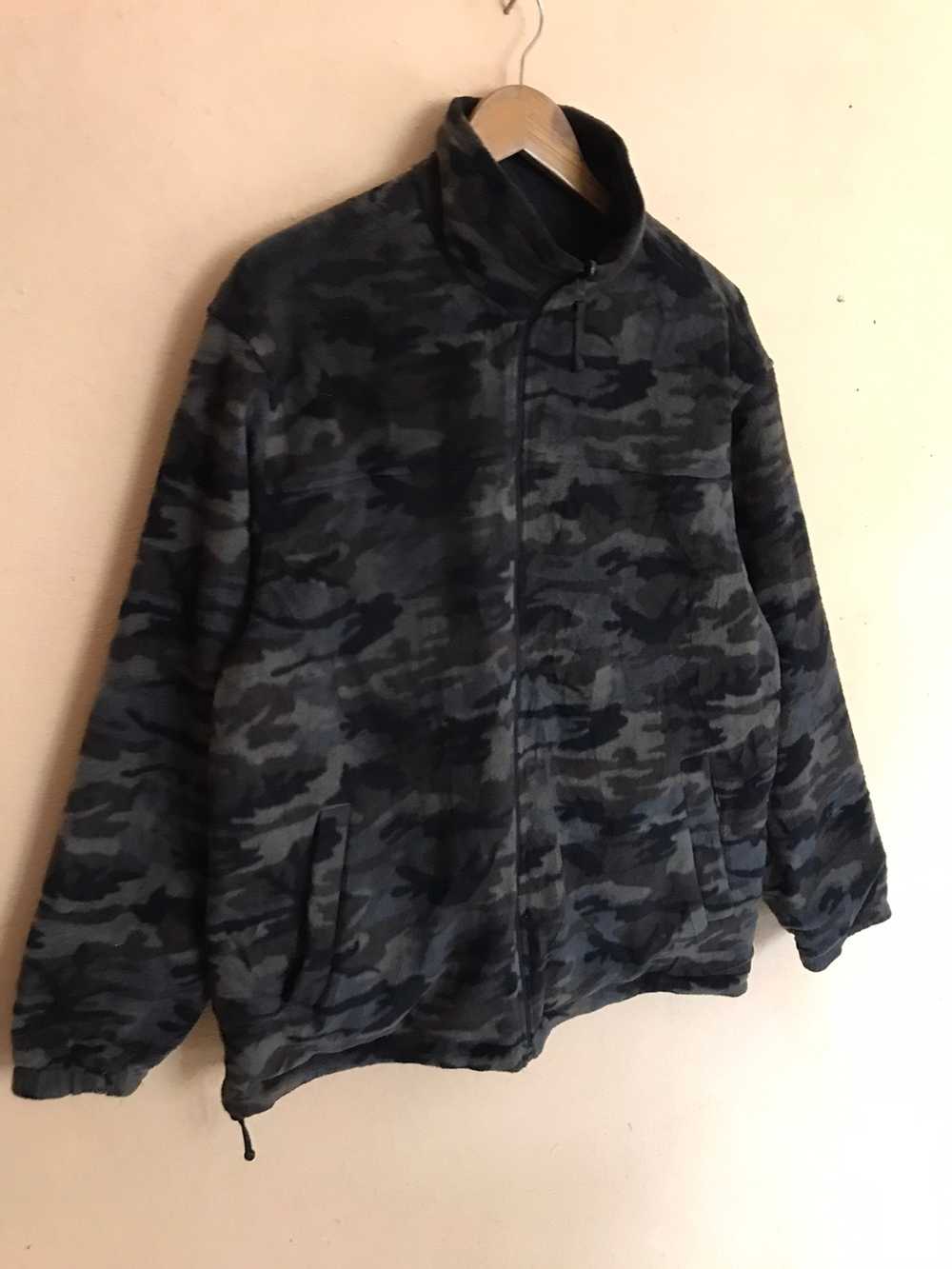 Camo × Designer × Uniqlo UNIQLO CAMO REVERSIBLE J… - image 2