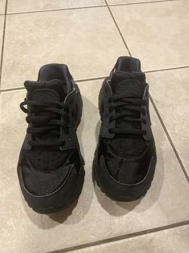 Nike Black Nike Huaraches - image 1