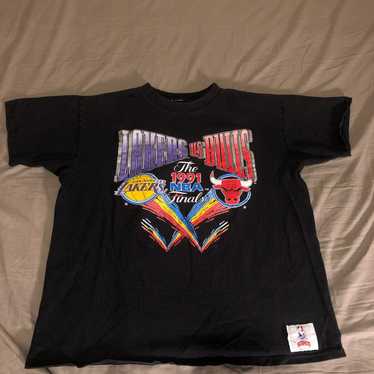 Mitchell & Ness Bulls vs. Lakers 1991 NBA Finals Mens Tee - ShopStyle  T-shirts