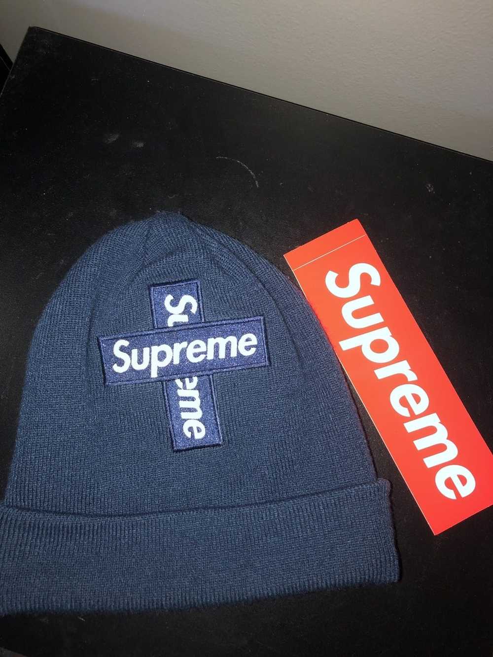 Supreme New Era Cross Box Logo Beanie NavySupreme New Era Cross