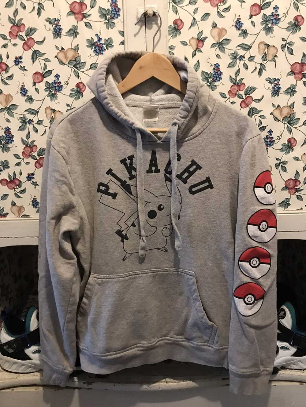 Pokemon sweatshirt