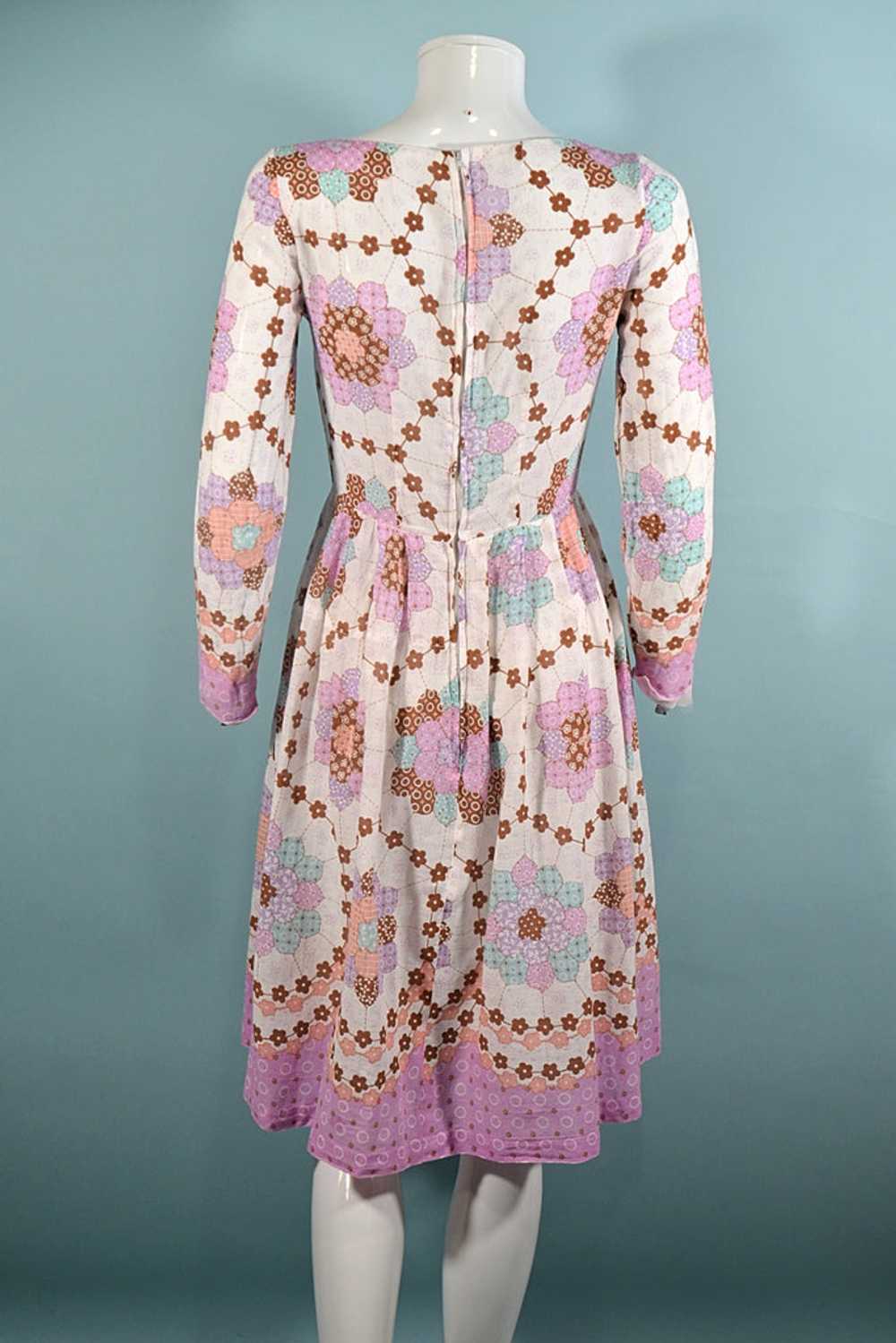 Vintage Faux Patchwork Cottagecore Mini Dress, Pr… - image 9