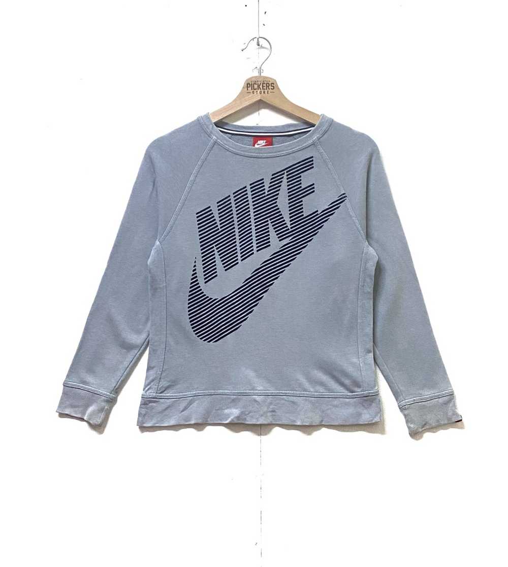 Nike × Streetwear Nike Kids Bigswoosh Spellout sw… - image 1